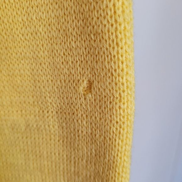 Vintage Tundra Pure Wool Yellow Zip-Up Sweater Made in Canada medium - Picture 12 of 12